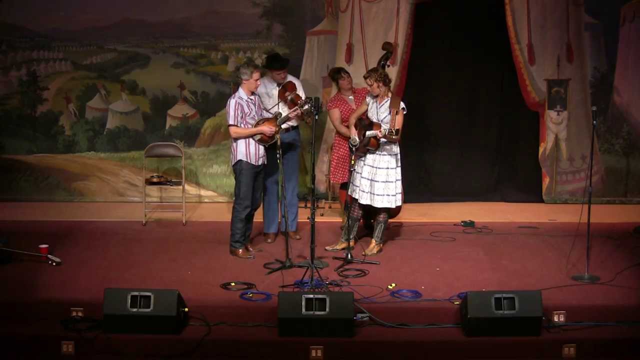 14 Foghorn Stringband 2014-01-18 The Alabama Waltz