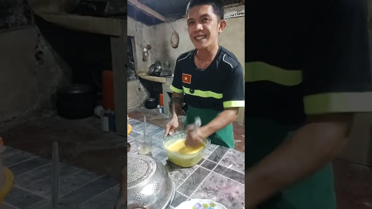 Quick Live. Making Delicacy. #bakingtime
