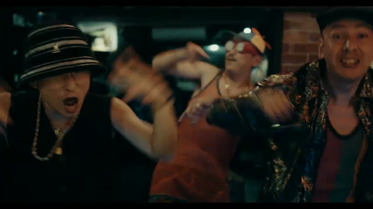 Jr.SANTA /  RAGGAMUFFIN BUBBLER feat J REXXX 【OFFICIAL VIDEO】prod by PATAPATA STUDIO