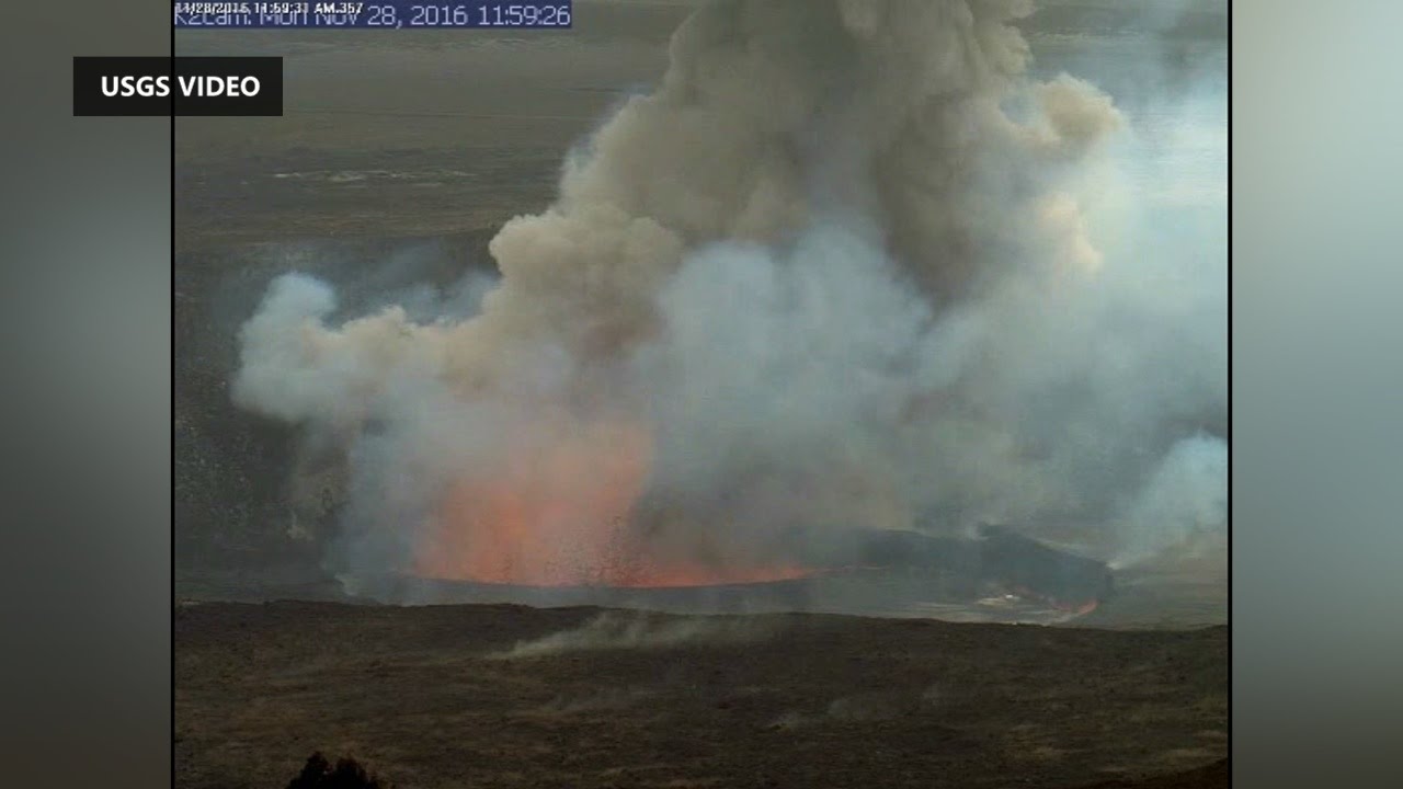 Volcano Rockfall Triggers Explosion (Nov. 28, 2016)