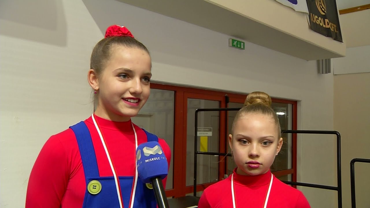 Sportpercek: Szinkronkorcsolya sikerek a Mozart Kupán