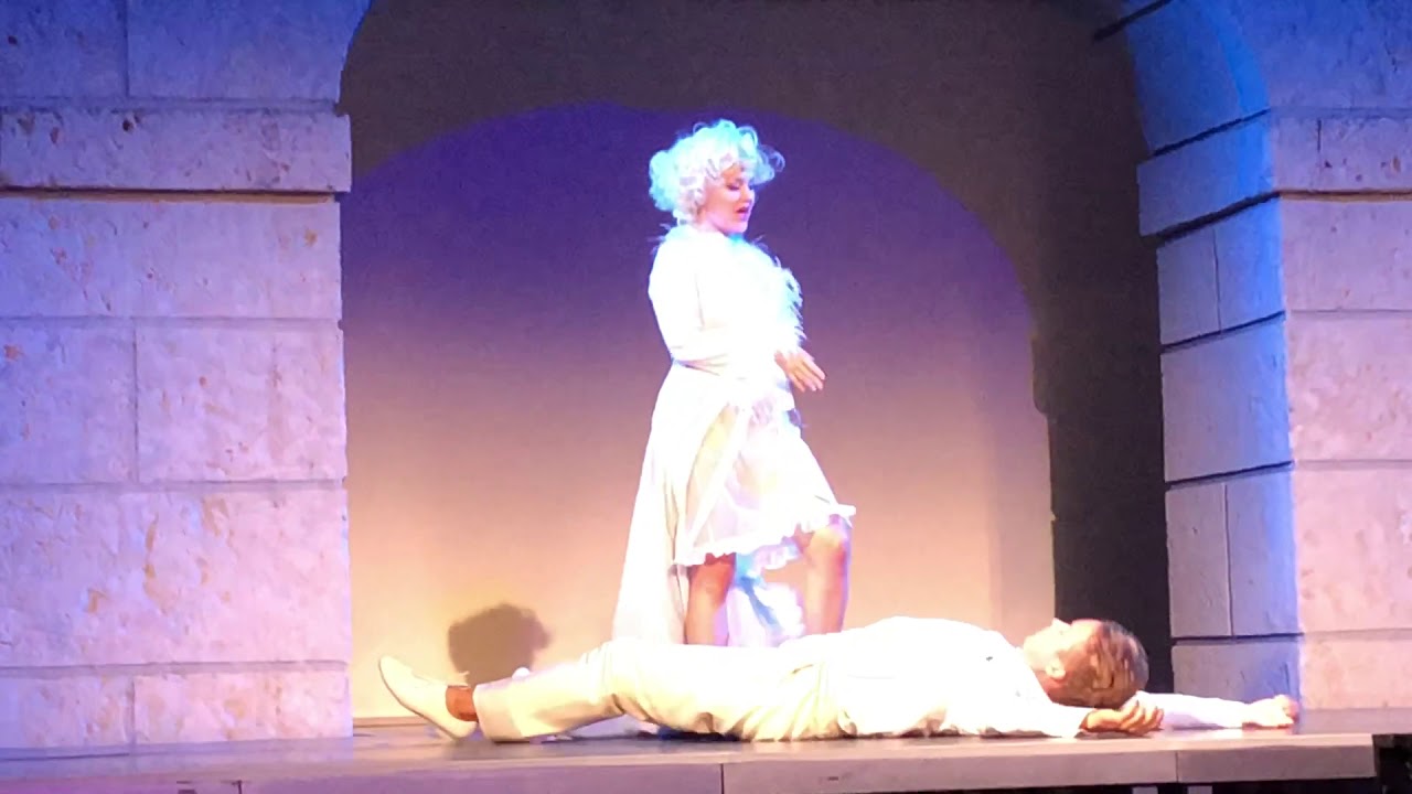 Eléonore Pancrazi - Gli Amori d'Apollo e di Dafne Cavalli