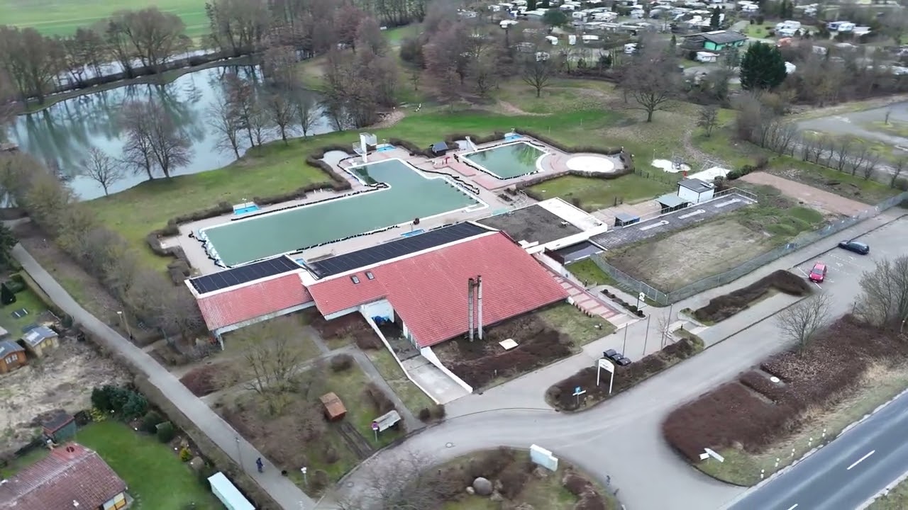Erholungspark Nord-Elm (R&auml;bke, GER), with DJI Mini 4 Pro, 4K