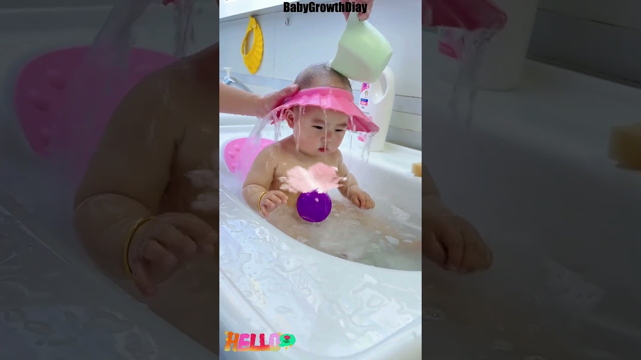 Worried About Shampoo Getting in Your Baby’s Eyes? The Baby Shower Cap Helps!