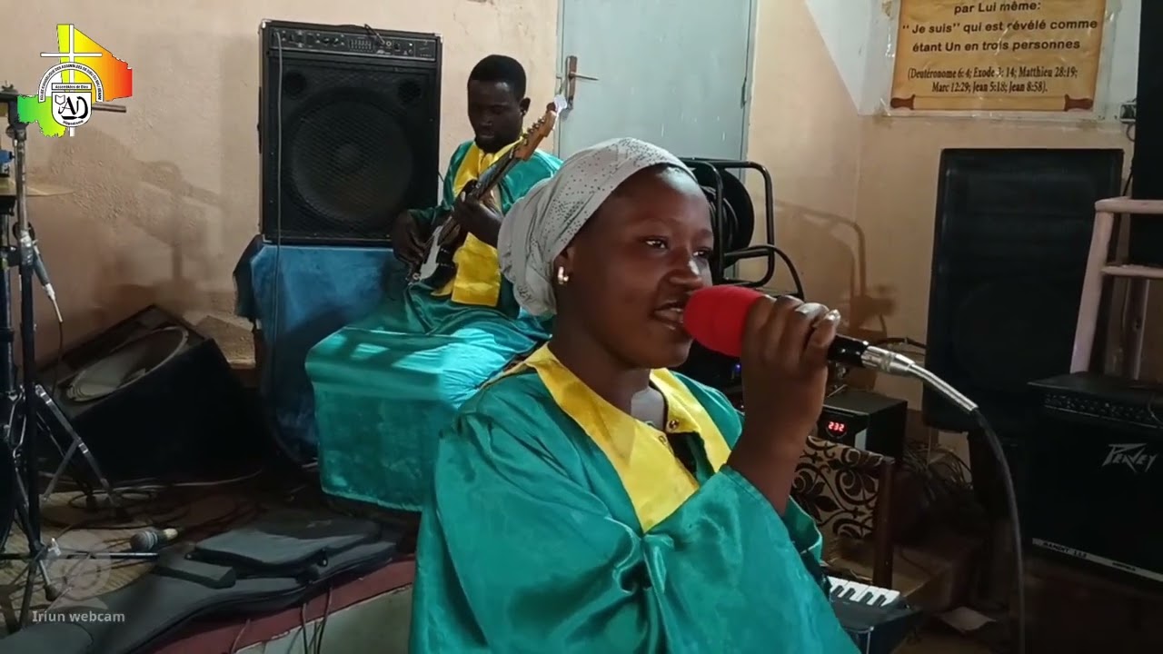 PRESTATION DE LA CHORALE DES JEUNES