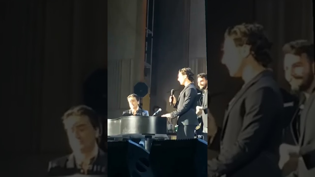 Il Volo / Gianluca Ginoble, Piero Barone, Ignazio Boschetto ( Something funny to the two Gg & Igna)😂