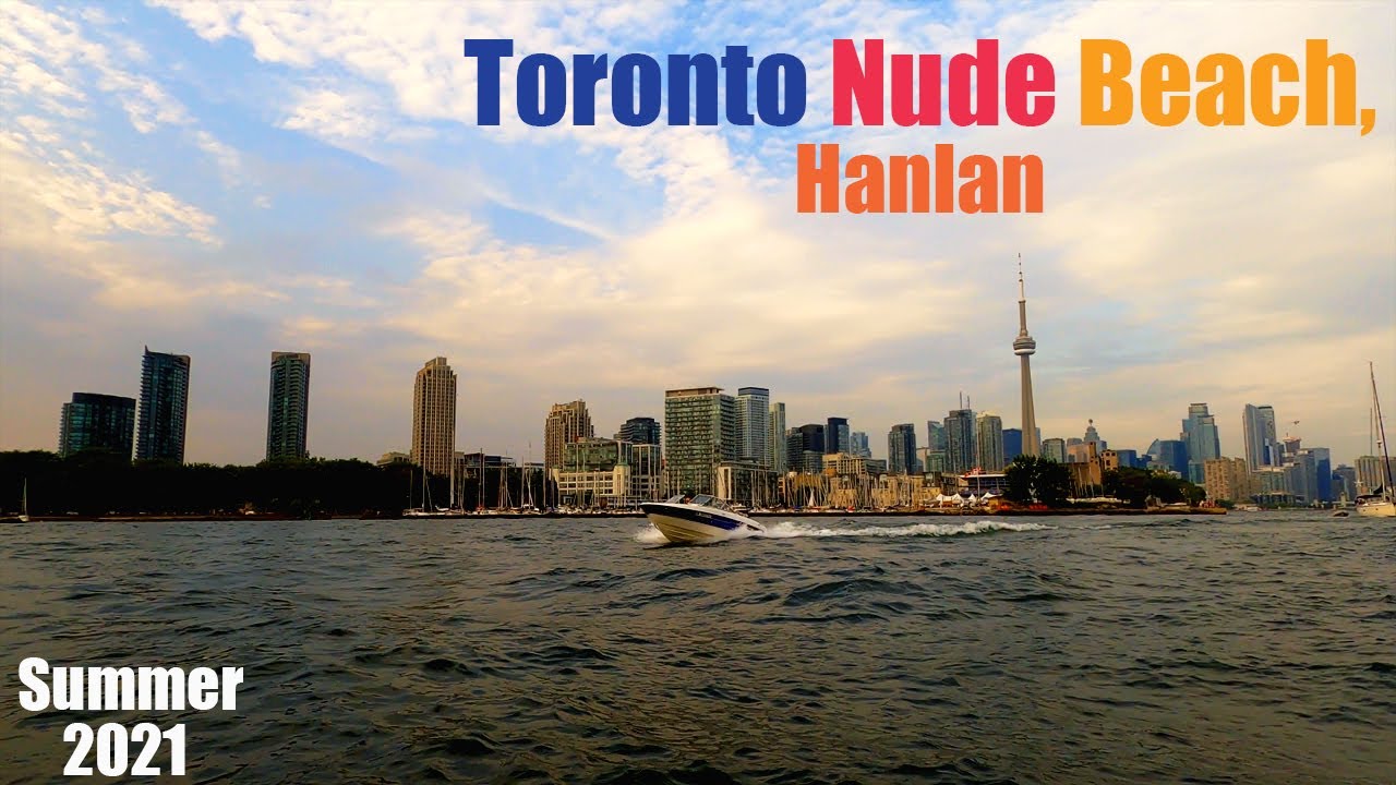 Kayaking to Toronto Nude Beach, Toronto Islands | Canada Million Dollar Yachts | 4K Frisbee in Kayak