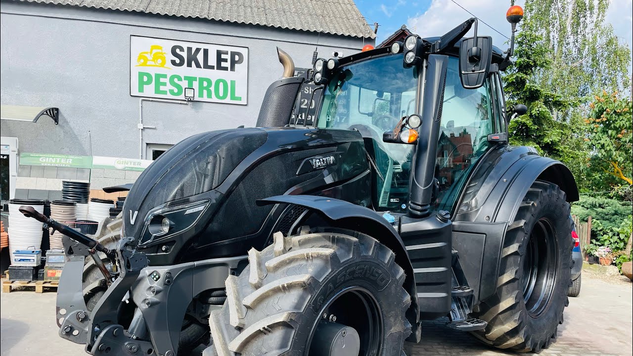 VALTRA T154 wersja UNLIMITED, 2017 rok, cała CZARNA, 180KM, piękna! Na sprzedaż/for sale *PESTROL*