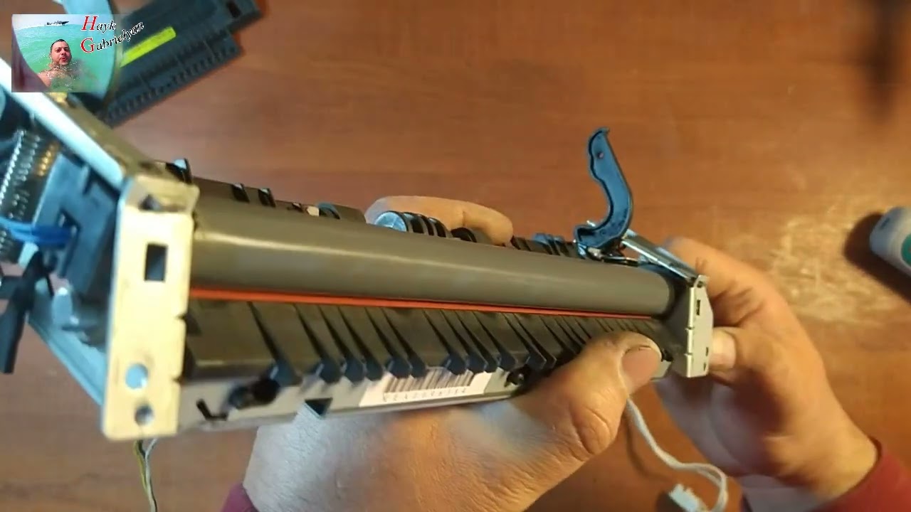 Paper gets stuck in the HP 1018 printer when printing