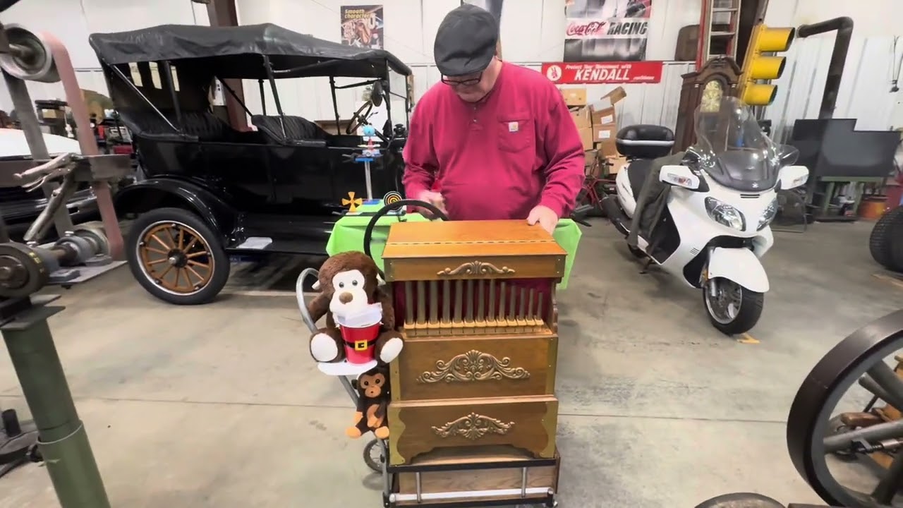 Rebuilt Monkey Organ 2023