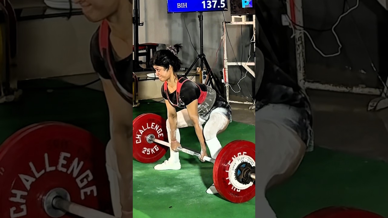 Dhaakad hai💪 #trending #motivation #viralshort #fitneess #powerlifting