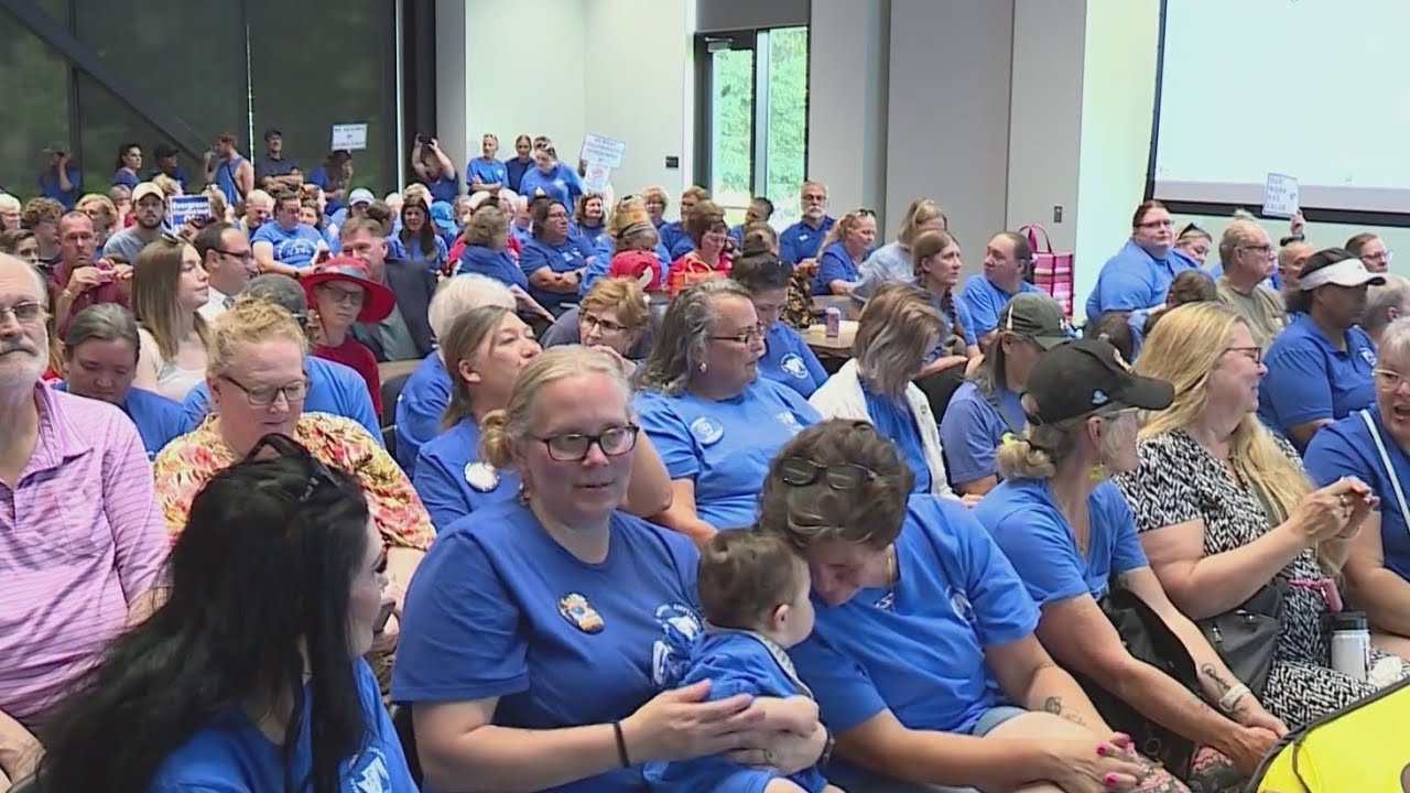 Strike over: Evergreen Schools to hold classes Friday after union ratifies contract