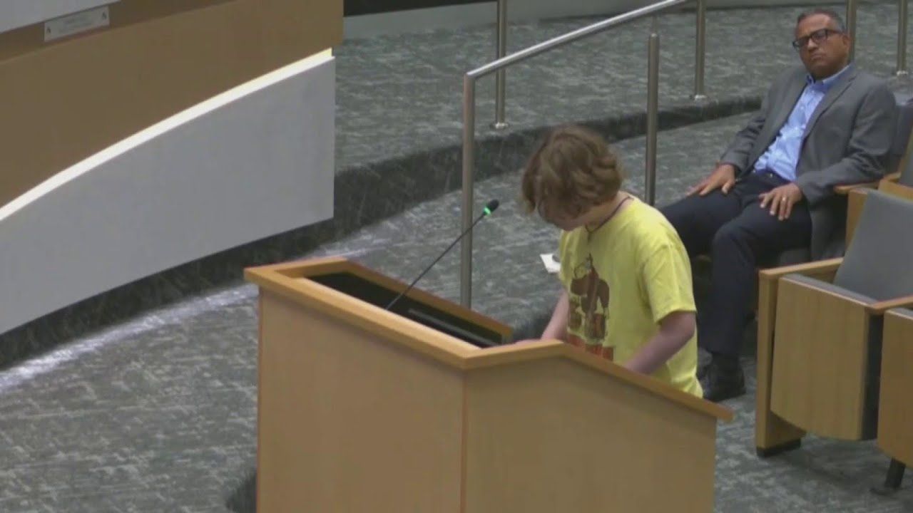 Cy-Fair ISD students speak out on new policy requiring staff to notify parents about gender identity
