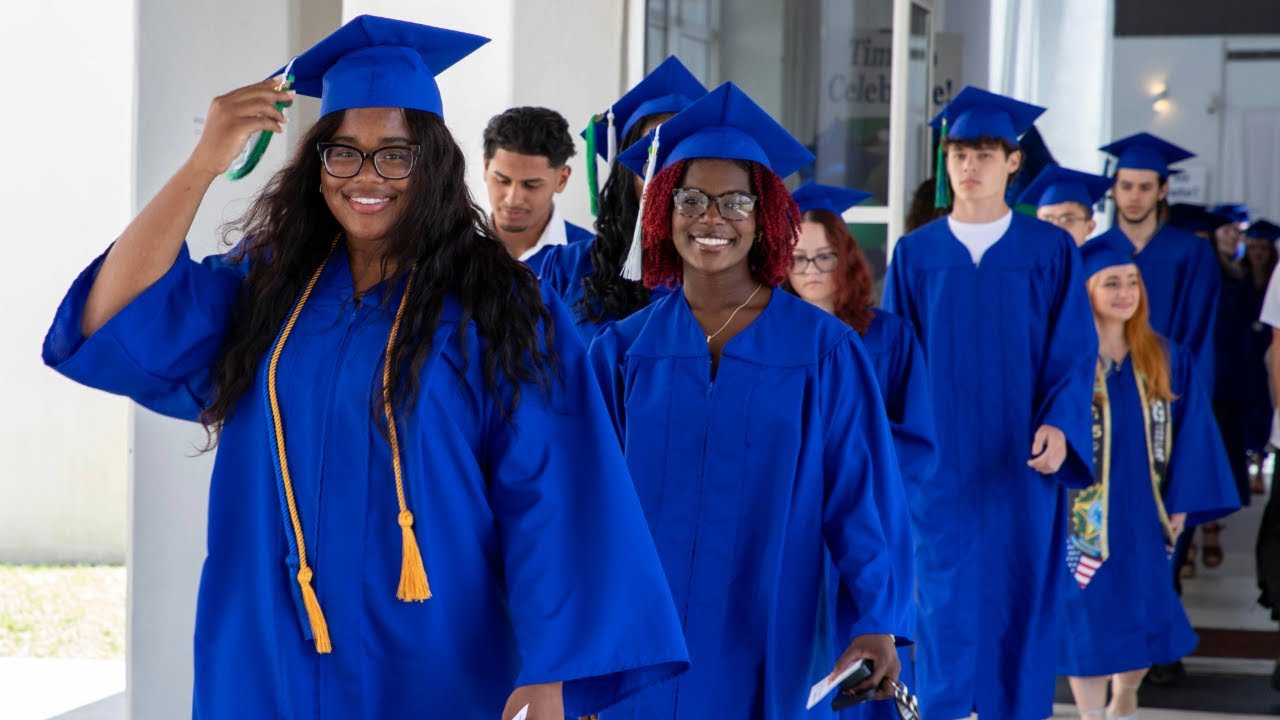 EFSC - 11 AM Fall 2025 Graduation Ceremony
