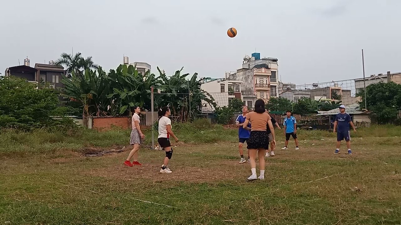 Bóng chuyền hơi chiều 17.1.2026 séc 3-4