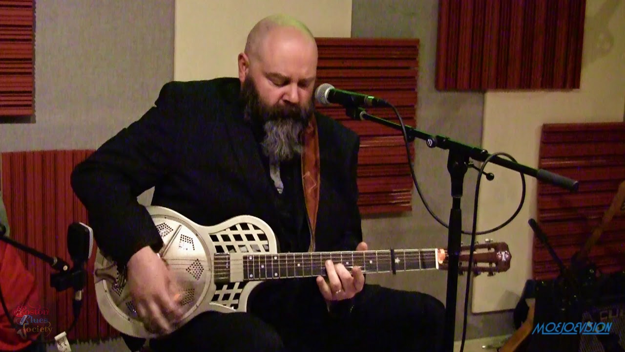 Eric Lindberg Live @ Blues Deluxe 91.5 WUML 3/30/19
