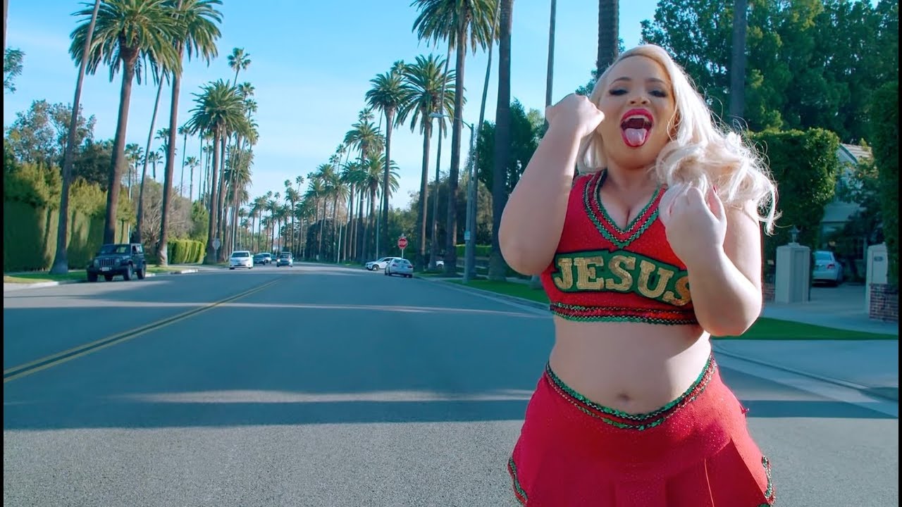A Christmas Jesus Bop! Music Video (Jesus Rap Song) | Trisha Paytas