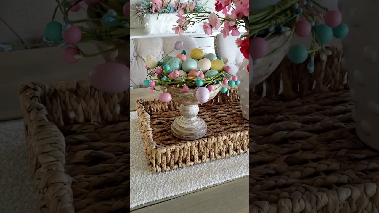 Easter Centerpiece, Easter Table Decorations, Easter Egg Decorating Ideas, #easter