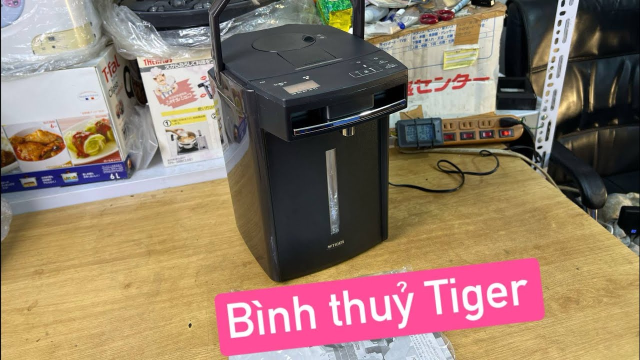 Bình thủy nội địa Nhật Tiger PIM-A300 3L  điện 100V . Made in Japan có bơm tay. ☎️0988980986