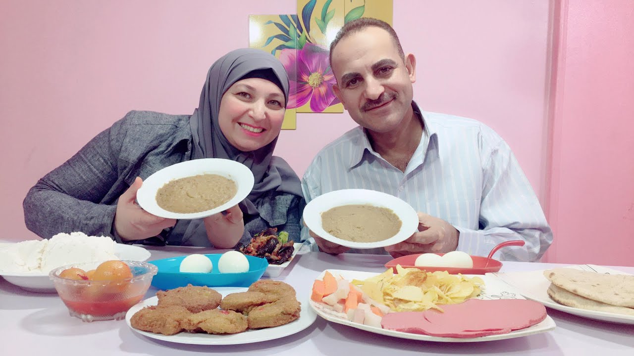 تحدى الأكل على الفطار الشعبى المصرى الأصيل(فول و فلافل و باذنجان) والعقاب ميك أب ارتيست ..!