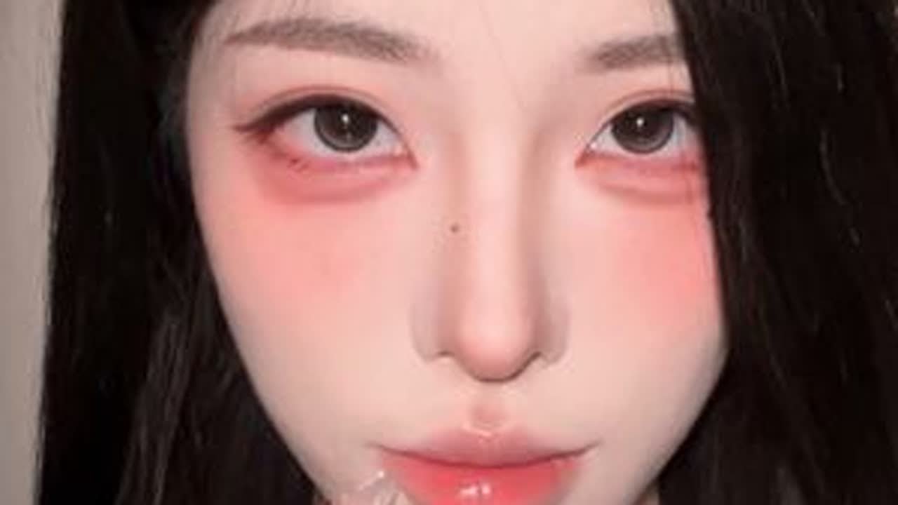 新手详细讲解版全妆跟练 | 下垂眼妆你崛起吧！！ 无辜感兔系妆萌翻所有人～#今日妆容 #妆教 #潮妆研究所 #兔系妆容 #新手化妆教程