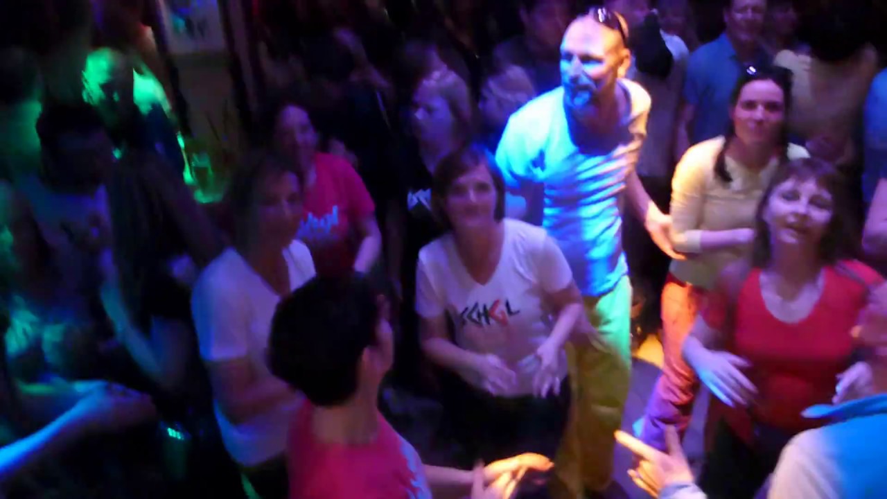 Auffe aufn Berg Nikis Stadl Ischgl