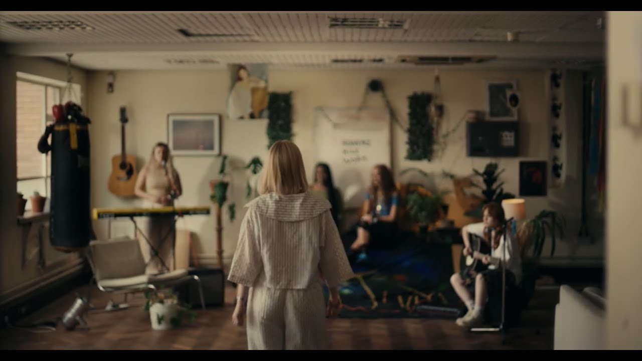 RLY - Love Me Or Not (Acoustic)
