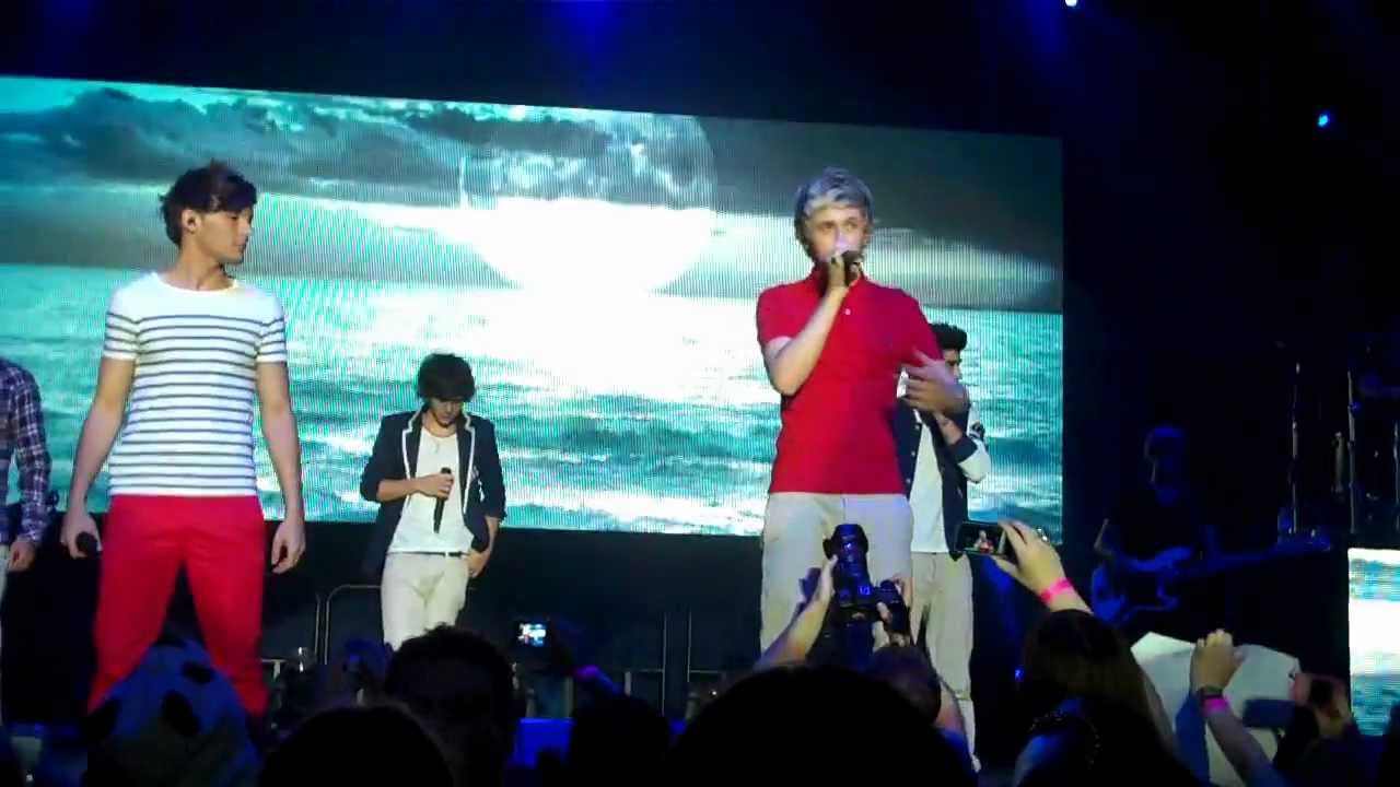 Moments- One Direction LIVE (Brisbane 18/4/12)