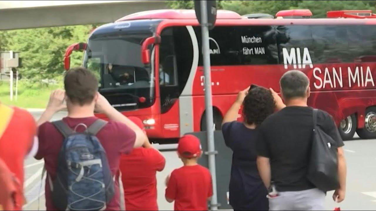 Football/Champions League: Bayern players arrive at Allianz Arena | AFP
