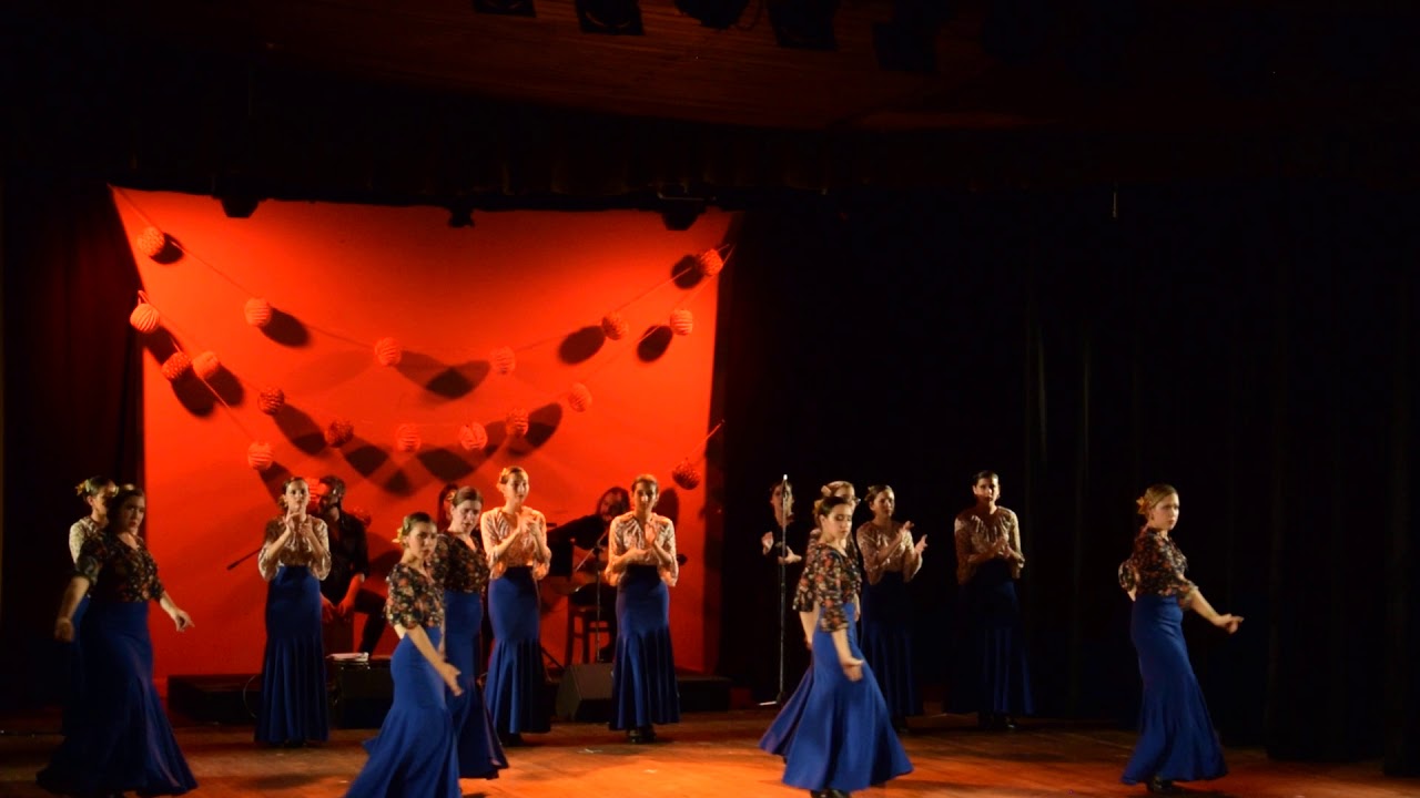 Jaleos Extremeños. Escuela Victoria - Centro de arte flamenco.  Prof.  Laura Dacal