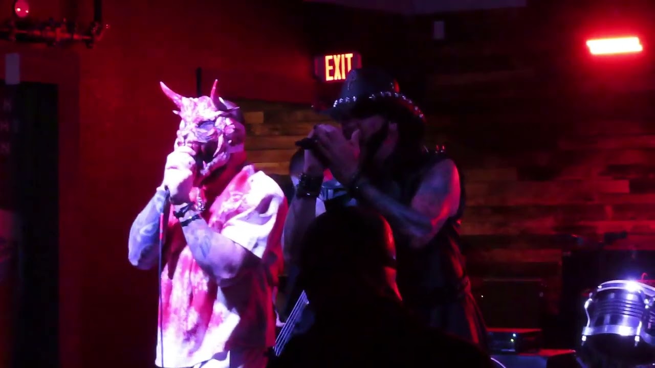 HELLTOWNE with THE RAVAGER from Sons of the Pyre