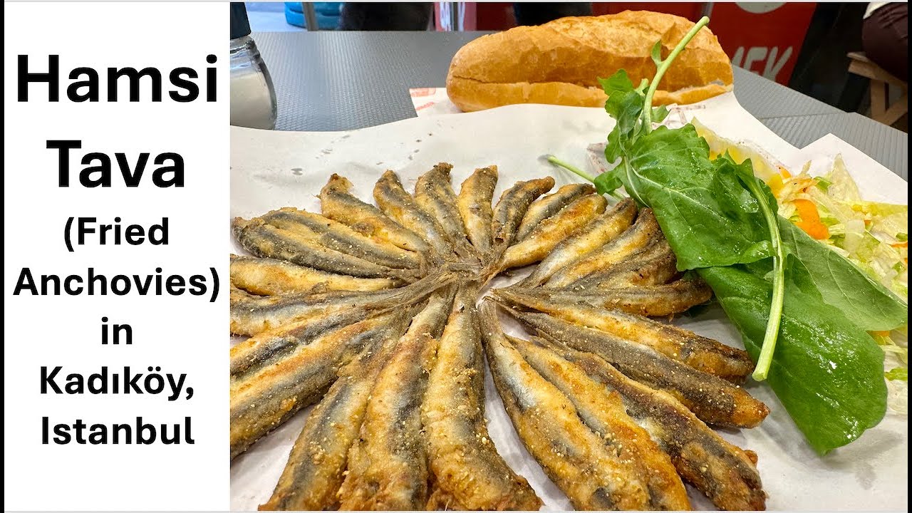 ISTANBUL: Hamsi Tava (Fried Crispy Anchovies) at Kadık&ouml;y Pazarı (Kadık&ouml;y Market), Winter Delicacy