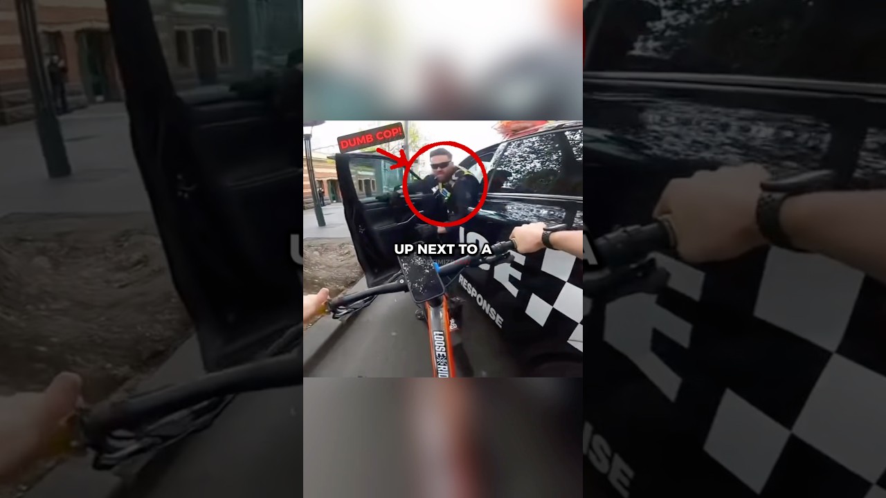 Полицейский грубо схватил парня во время остановки на дороге!
