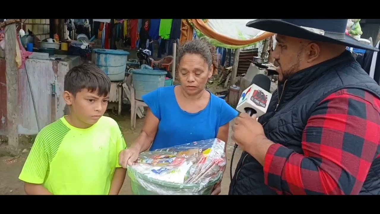 BENDICIENDO UNA MADRE DE FAMILIA GRACIAS A INVERSIONES LEMUS