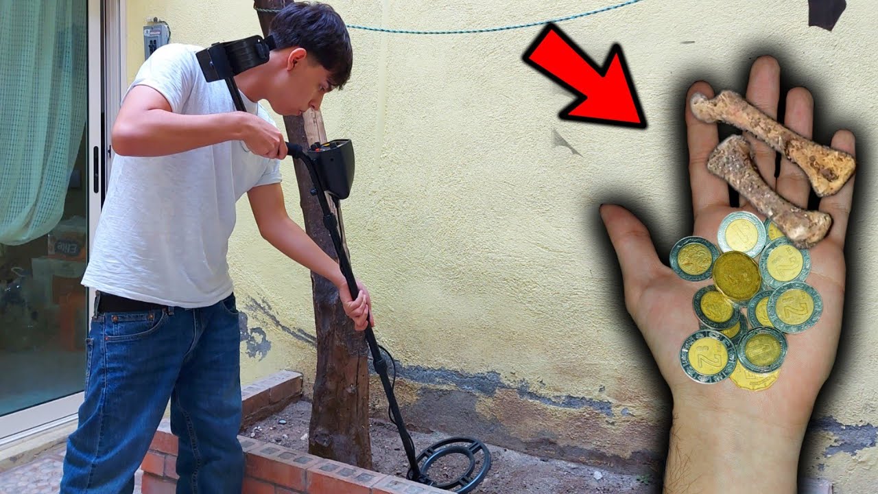 ENCONTRAMOS ALGO MUY RARO EN EL PATIO DE MI CASA 🤫 PROBANDO COSAS EXTRAÑAS DE INTERNET 1