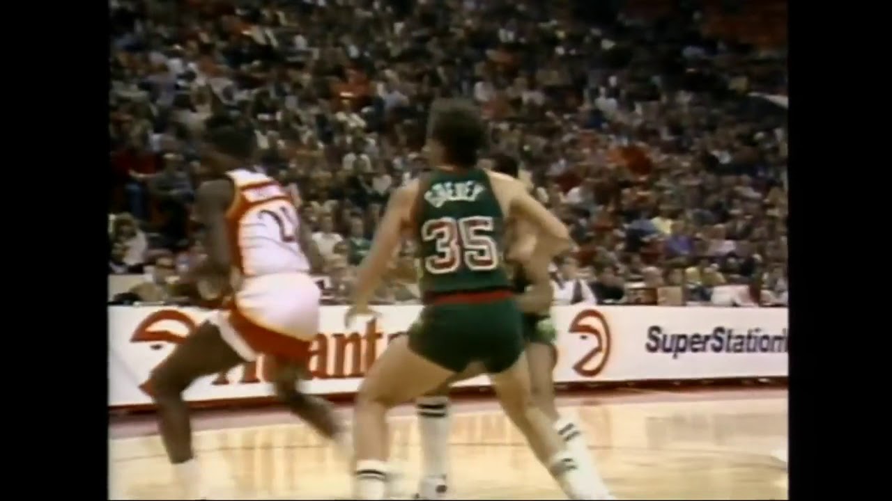 Dominique Wilkins Dunk On Bob Lanier