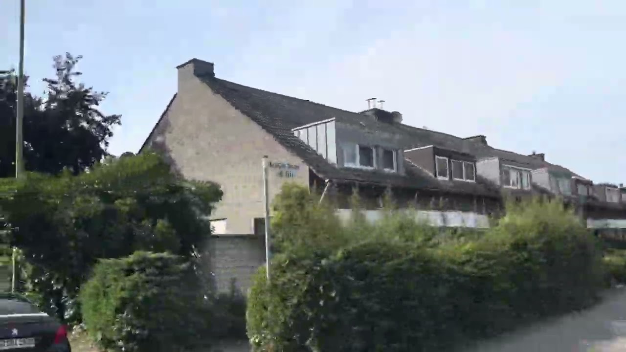 Fahrt mit der 851 der Stadtwerke Neuss von Neuss nach Kaarst