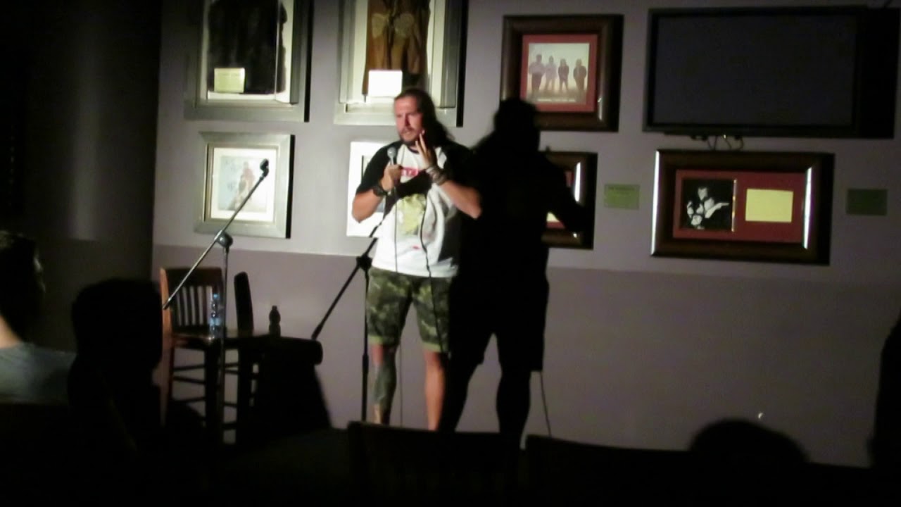 Dominik Pajewski stand up: Arachnofobia, Podryw, Wyprowadzka z Warszawy