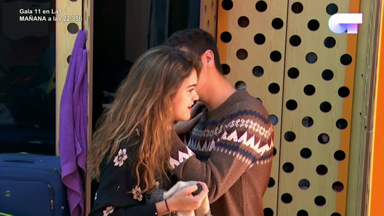 Alfred le canta a Amaia al oído “Amar Pelos Dois” | OT 2017