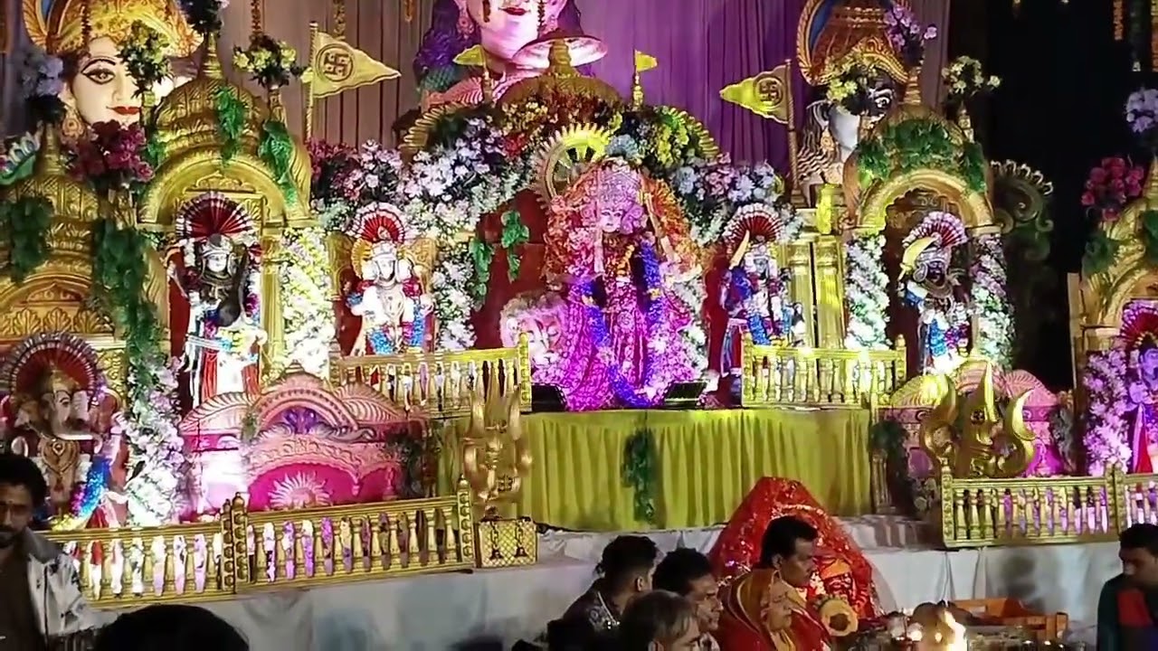 आज सिरोली जिला  फ़र्क़हाबाद मे भव्य जागरण  आवाज सिंगर सविता चौधरी जी 