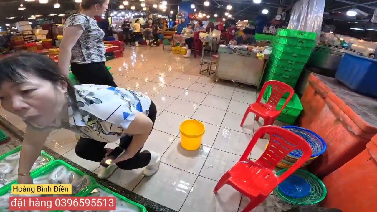 Hải sản chợ Bình Điền ngày chay tháng riêng. Nhiều đồ tươi ngon rẽ quá. 2/3 tây. 
