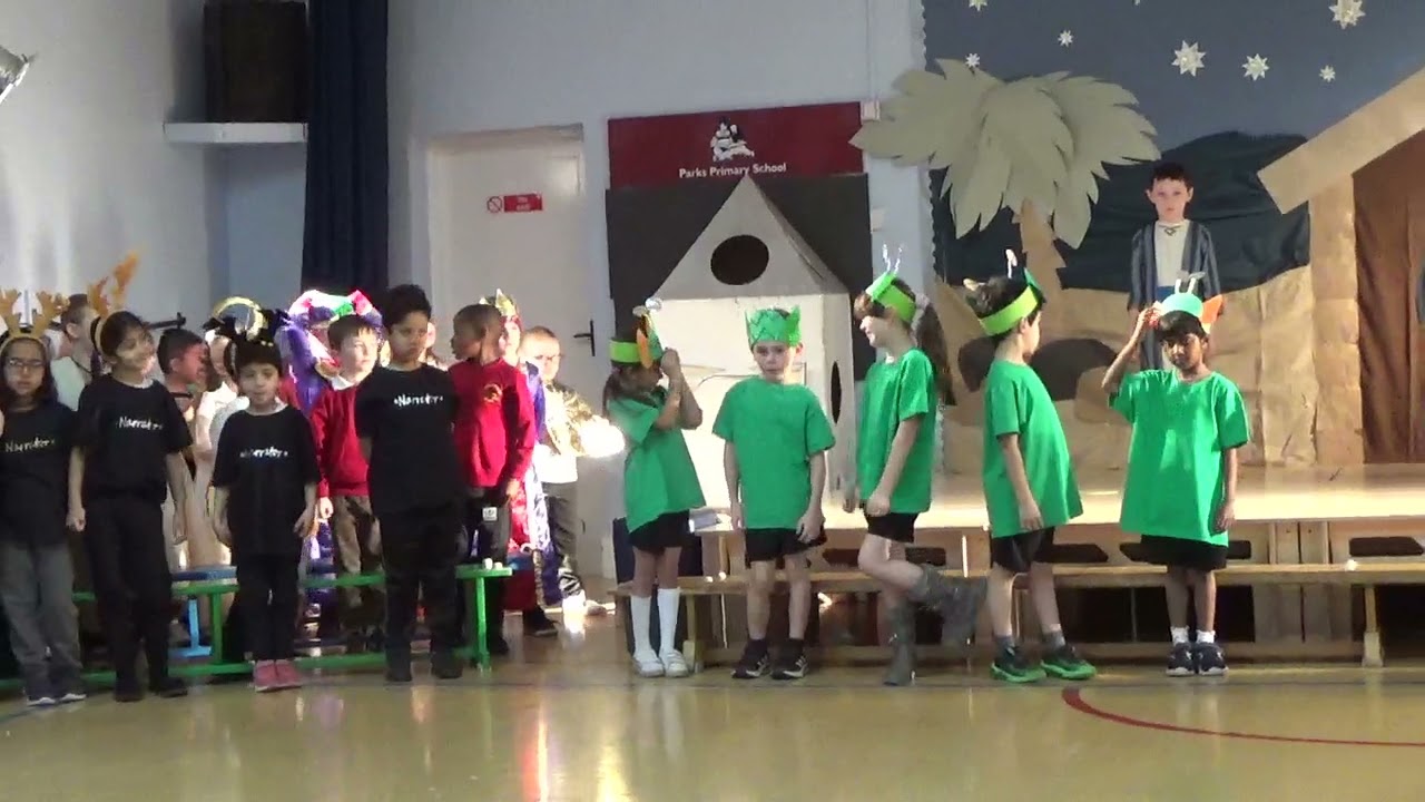 Year 2 Aliens at Christmas Nativity 2021