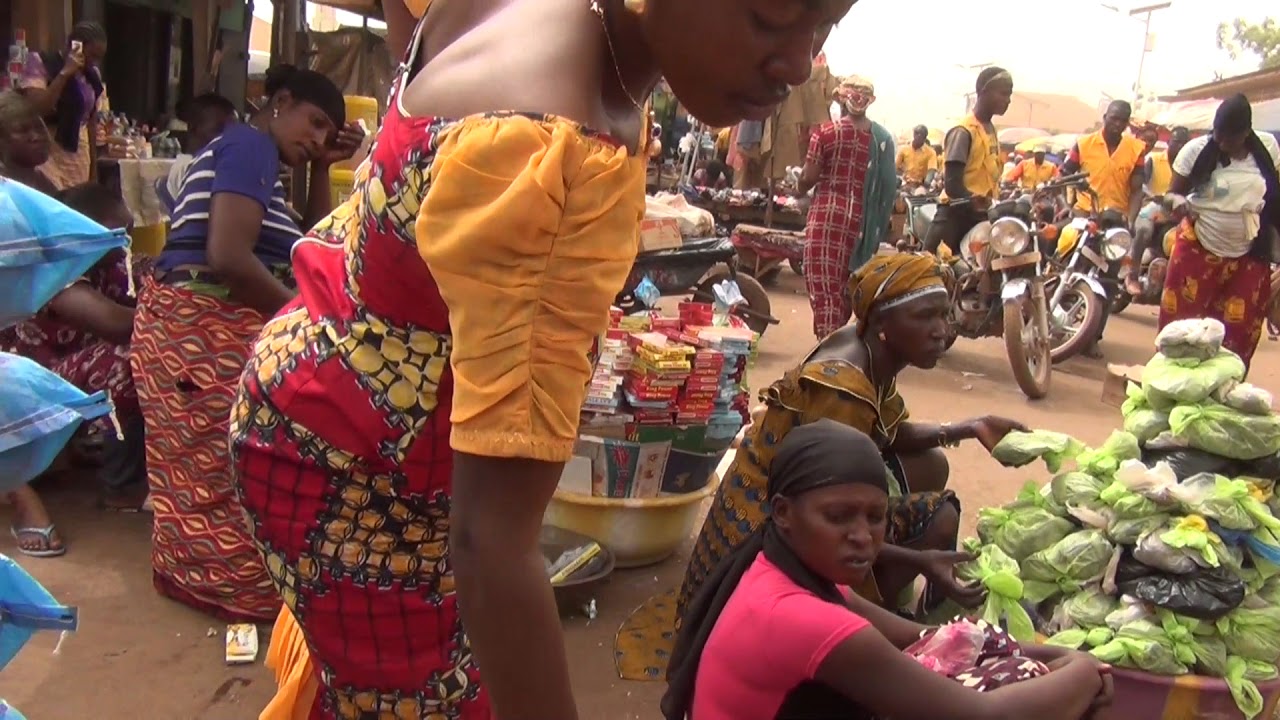 Le marché de Siguiri (Guinée) -  2017