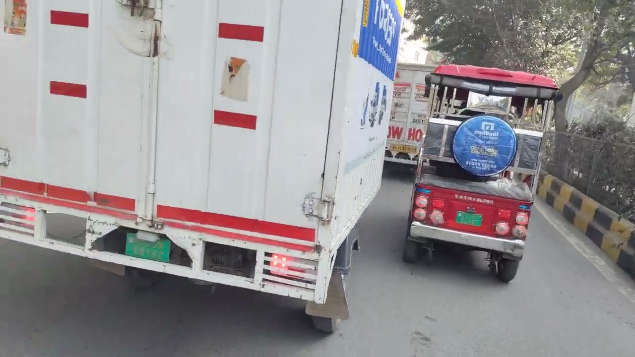 Riding in delhi #gediyan #art #automobile #reels #shortsfeed #shorts #funny #ai #real #creator #reel
