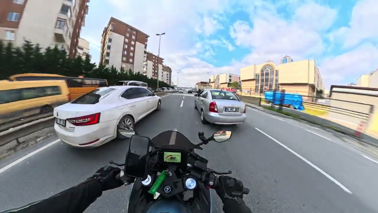 Gündüz Motor Sürülmez I Voge 250RR