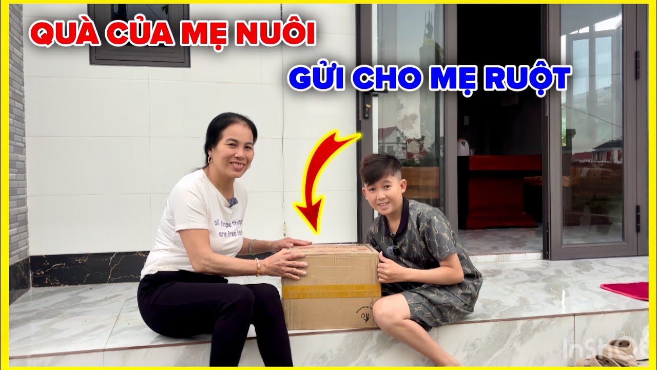 Mẹ Ruột Đầu Bếp Tí Hon Bất Ngờ Nhận Thùng Quà Khủng Từ Mẹ Nuôi Của Đầu Bếp Tí Hon