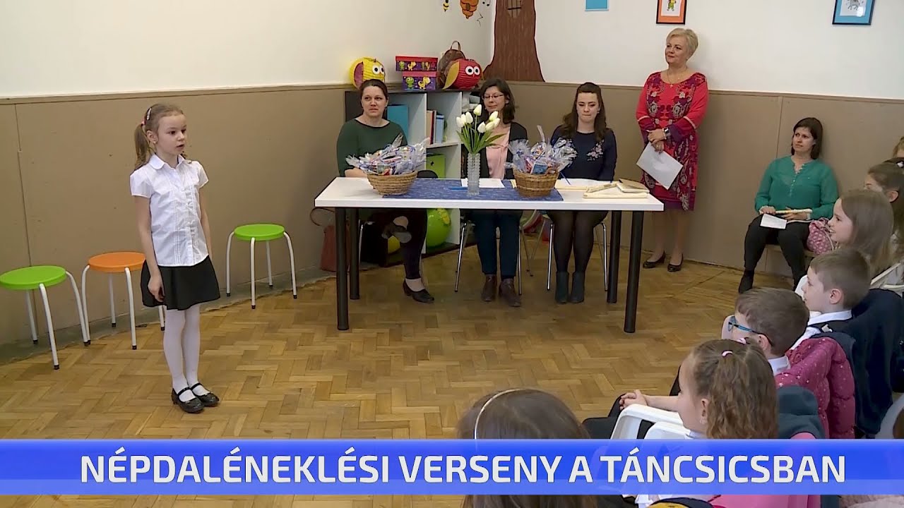 Népdaléneklési verseny a Táncsicsban