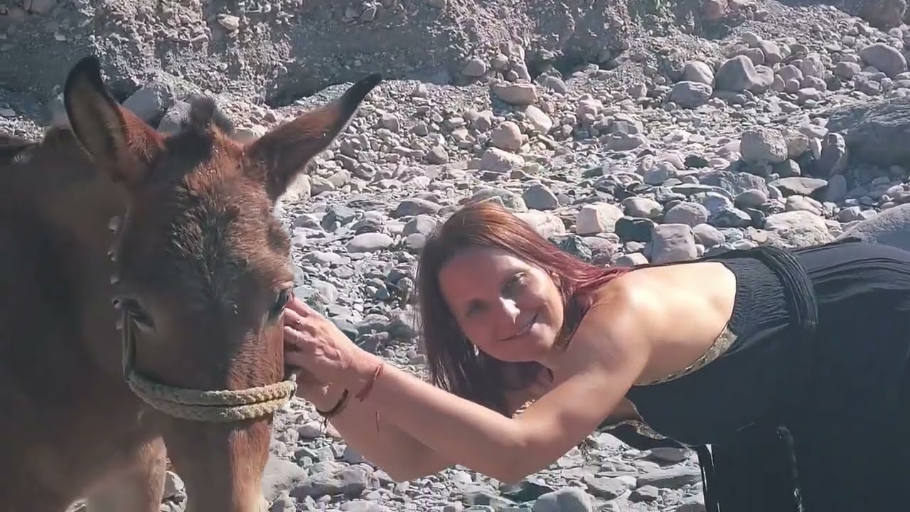 At the source of the Ganges with Lenka Lorien | Rishikesh 2025