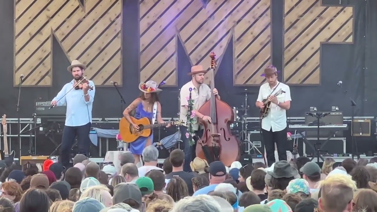 Sierra Ferrell “West Virginia Waltz”