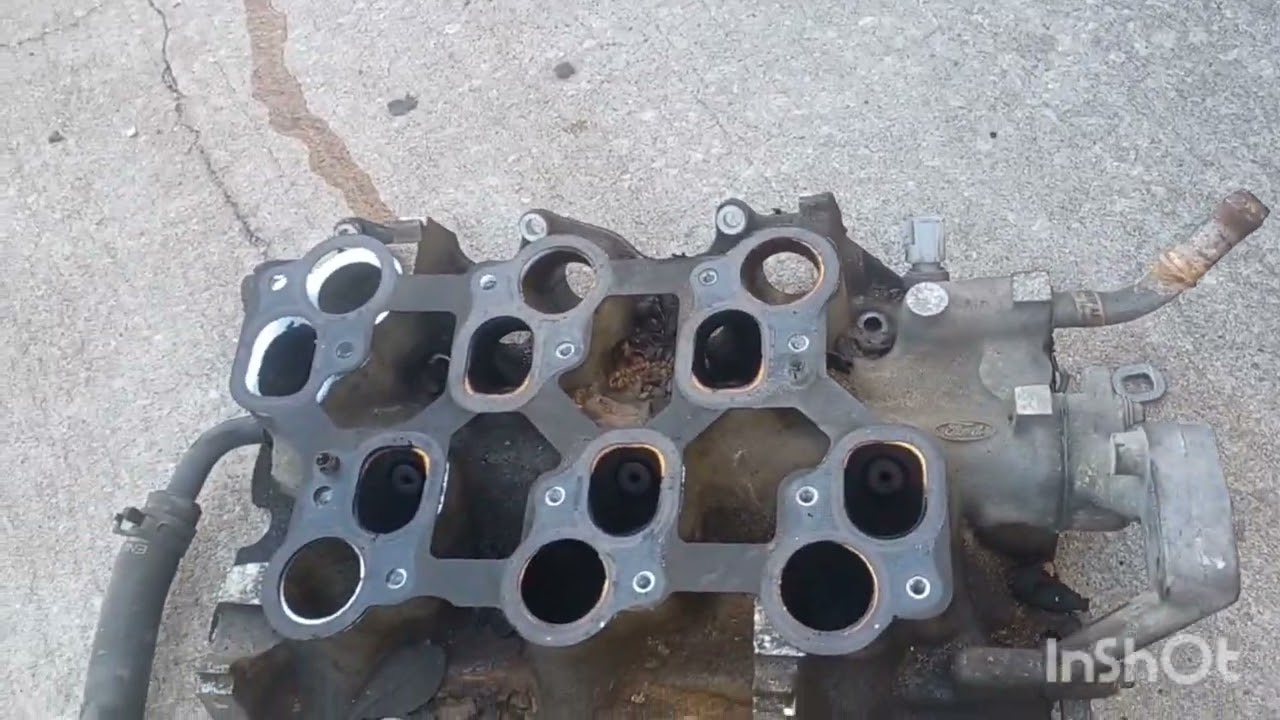 Mustang 2000 V6 3.8L CYLINDER HEAD REMOVAL ( HEAD GASKET REPLACEMENT) PART 01